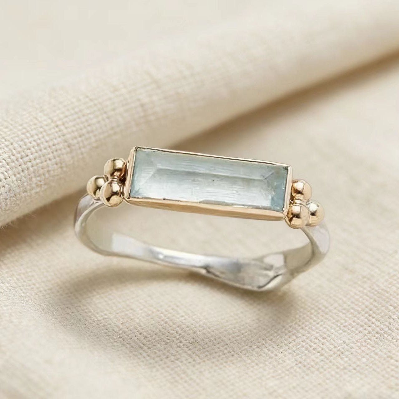 Women's Geometric Quadrilateral Diamond-Encrusted Ring