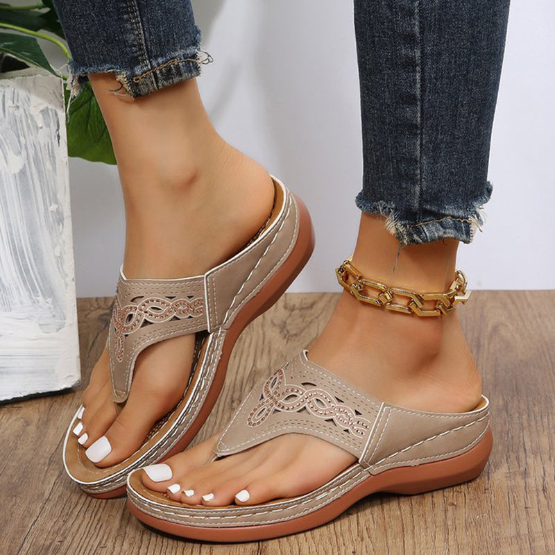 Sandalias de cuña con chanclas para mujer en 3 colores