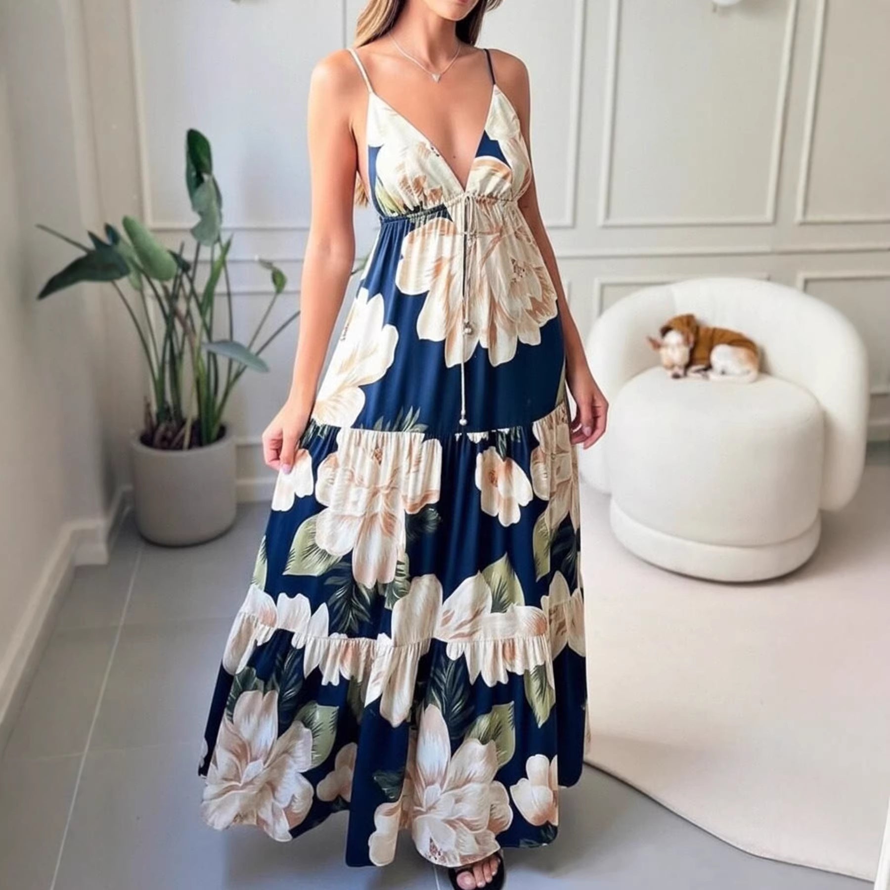 Strapless Waist-cinching Maxi Dress With A Flared Skirt And Floral Print