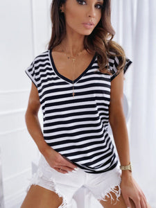 Women's Striped V-Neck Short Sleeve Top Size 4