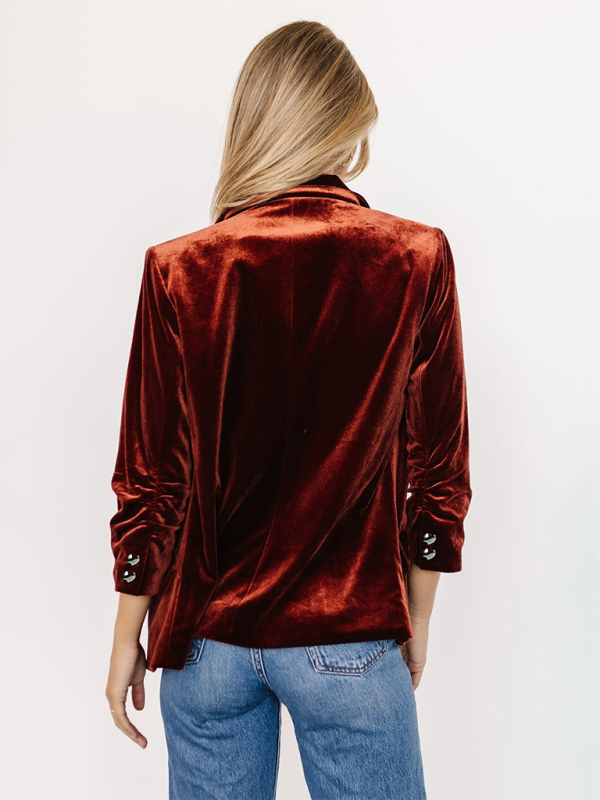 Women’s Velvet Blazer with Lapel and Pockets