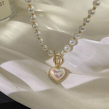 Load image into Gallery viewer, Pearl Necklace with Heart Pedant - Wazzi&#39;s Wear