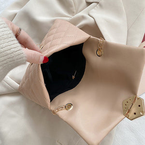 Women’s  Crossbody Fashion Bag with Chain Shoulder Strap in 6 Colors - Wazzi's Wear
