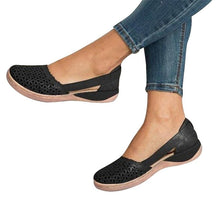 Load image into Gallery viewer, Women&#39;s Flat Breathable Slip-On Shoes in 10 Colors