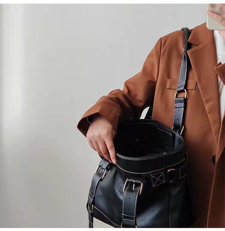 Solid Black Pleather Tote Bag - Wazzi's Wear