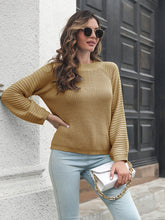 Load image into Gallery viewer, Women&#39;s Crewneck Long Sleeve Sweater in 3 Colors S-XL - Wazzi&#39;s Wear