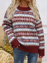 Load image into Gallery viewer, Women&#39;s Crew Neck Long Sleeve Sweater in 3 Colors S-XXL - Wazzi&#39;s Wear