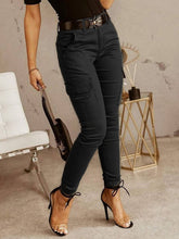 Load image into Gallery viewer, Women&#39;s Black Solid Twill Cargo Pants Size S Waist 29