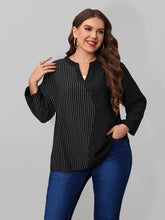 Load image into Gallery viewer, Women’s Plus Size Long Sleeve Contrast Top with Buttons in 2 Colors Sizes 16-30
