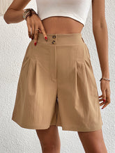 Load image into Gallery viewer, Women’s Khaki Pleated High Waist Shorts with Pockets Sizes 4-16