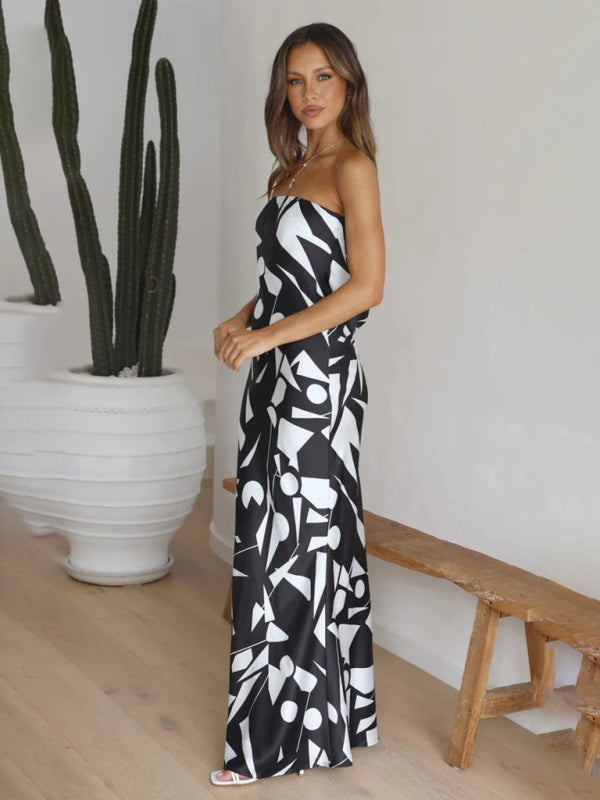 Women's Open Back Geometric Print Sleeveless Dress in 2 Colors S-XL - Wazzi's Wear