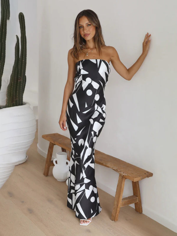Women's Open Back Geometric Print Sleeveless Dress in 2 Colors S-XL - Wazzi's Wear