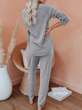 Load image into Gallery viewer, Women’s Solid Long Sleeve Sweatshirt and Sweatpants in 5 Colors Sizes 2-12
