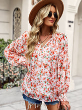 Load image into Gallery viewer, Women&#39;s Floral Long Sleeve Cuffed Top in 2 Colors S-XL
