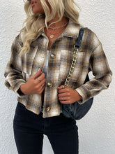 Load image into Gallery viewer, Women’s Cropped Khaki Plaid Shirt Jacket S-XL