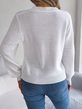 Load image into Gallery viewer, Women’s Solid Long Sleeve Knitted Pullover Sweater in 3 Colors S-L