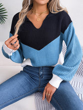 Load image into Gallery viewer, Women’s Long Sleeve Knitted Pullover Colorblock Sweater in 3 Colors S-L