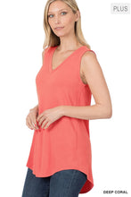 Load image into Gallery viewer, Plus Size Coral V-Neck Sleeveless Tunic - Wazzi&#39;s Wear